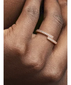 Alternative view of FINAL SALE - Sparkling Overlapping Ring