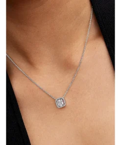 Alternative view of Halo Pendant Collier Necklace