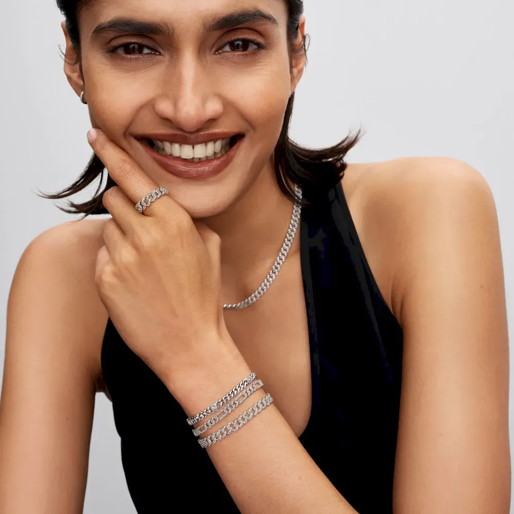 Heart Cuban Chain Bracelet - Image 4