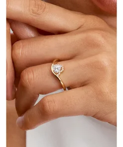 Alternative view of Wavy Heart Ring